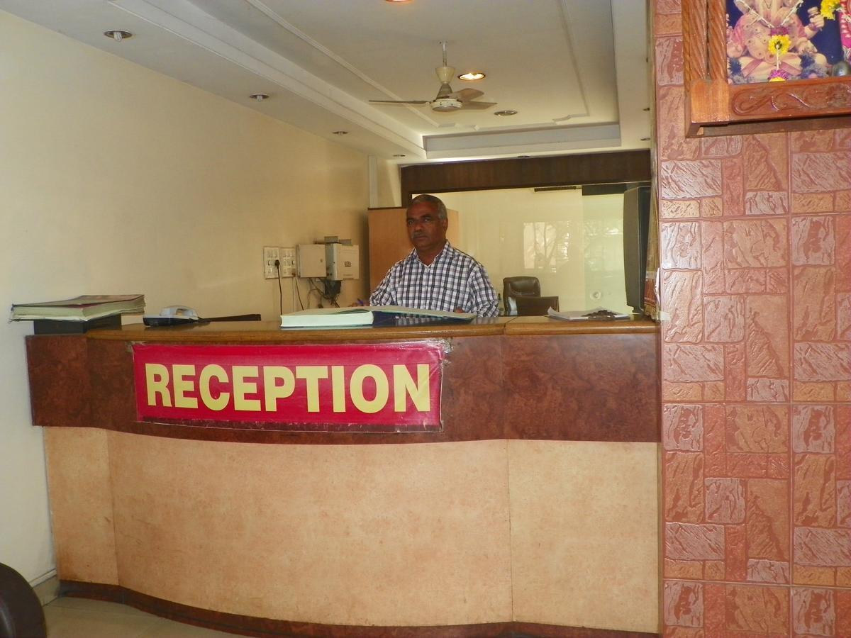 Hotel Rajdeep Pune Exterior foto
